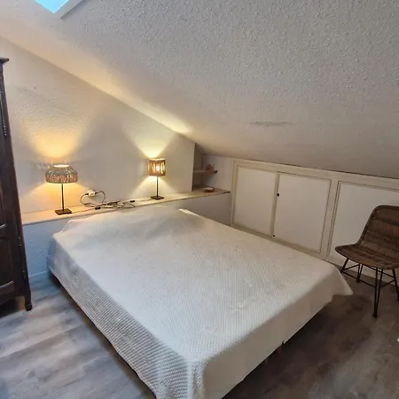 3 Pieces Climatise, Mezzanine, Vue Mer, Parking A Ste Maxime - Fr-1-780-89 Apartment Sainte-Maxime