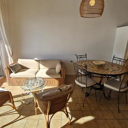 Apartment 3 Pieces Climatise, Mezzanine, Vue Mer, Parking A Ste Maxime - Fr-1-780-89 *