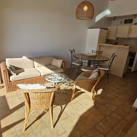 3 Pieces Climatise, Mezzanine, Vue Mer, Parking A Ste Maxime - Fr-1-780-89 דירה *