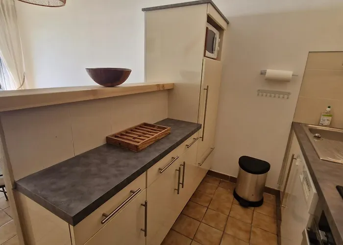 Appartamento 3 Pièces Climatisé Vue Avec Parking - Fr-1-780-89 *