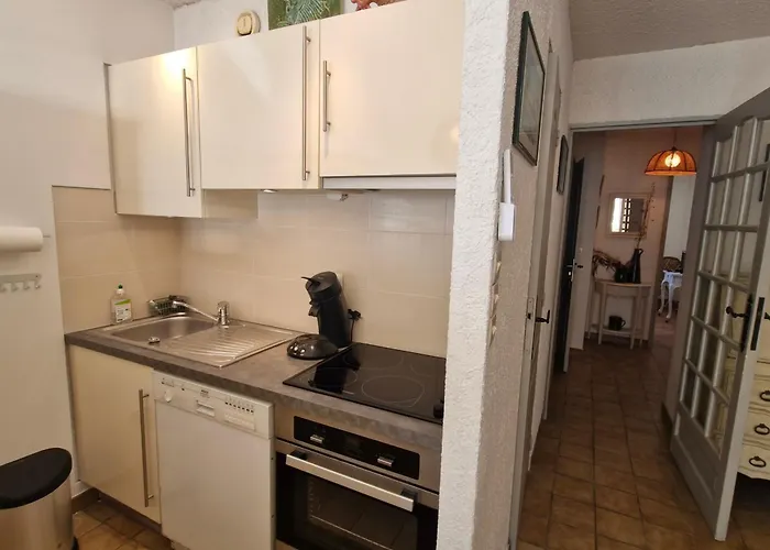 3 Pièces Climatisé Vue Avec Parking - Fr-1-780-89