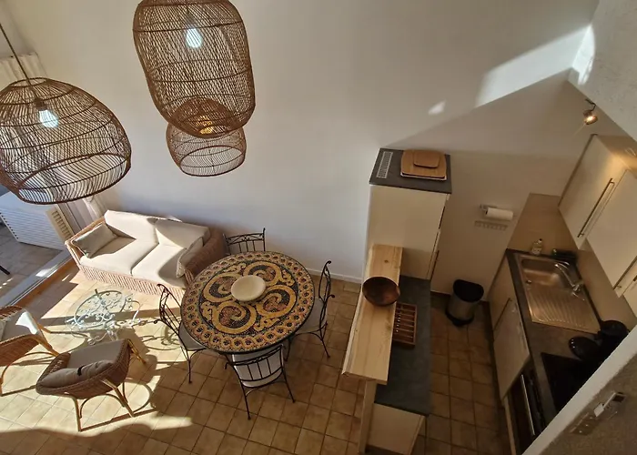 Appartamento 3 Pièces Climatisé Vue Avec Parking - Fr-1-780-89 Sainte-Maxime